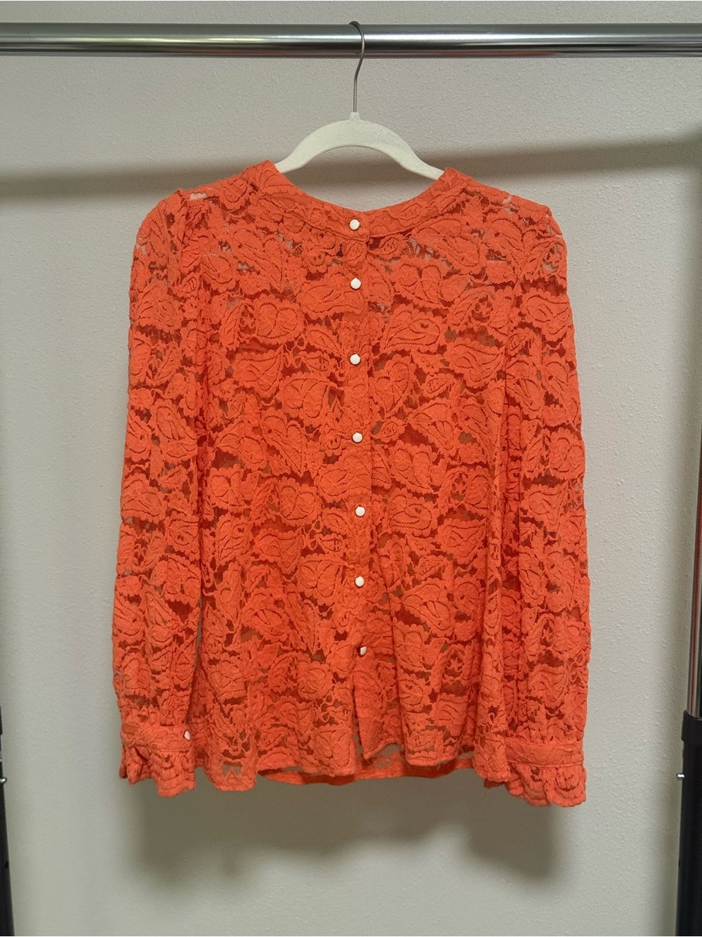 PRETTYGARDEN Orange Lace Floral Button-Down Top - Size Medium - LIKE NEW ✨